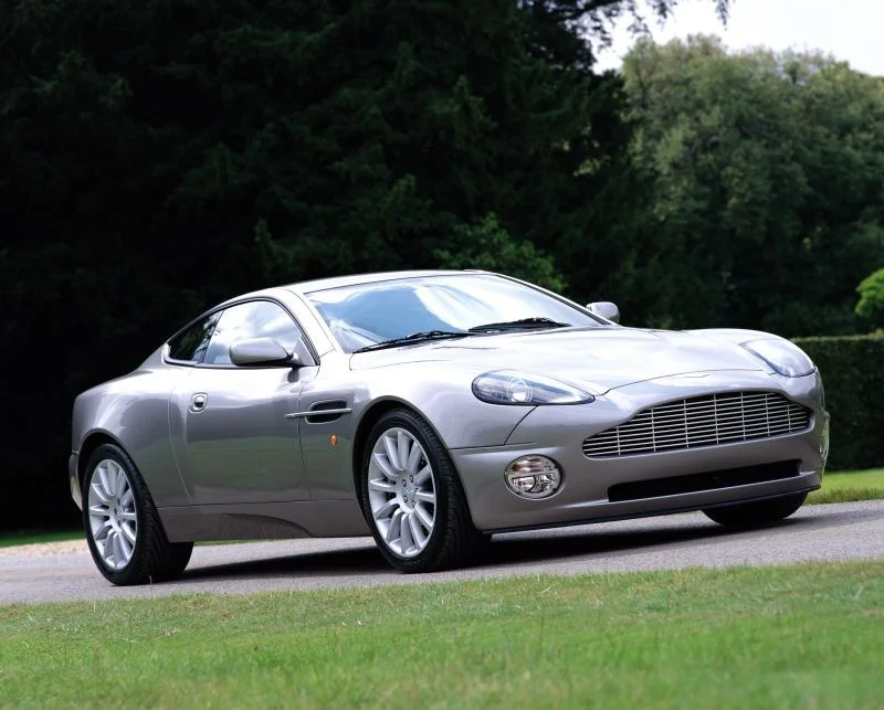 Aston Martin Vanquish 6.0 V12 (466 Hp) Automatic2001 - 2004 thumbnail 7