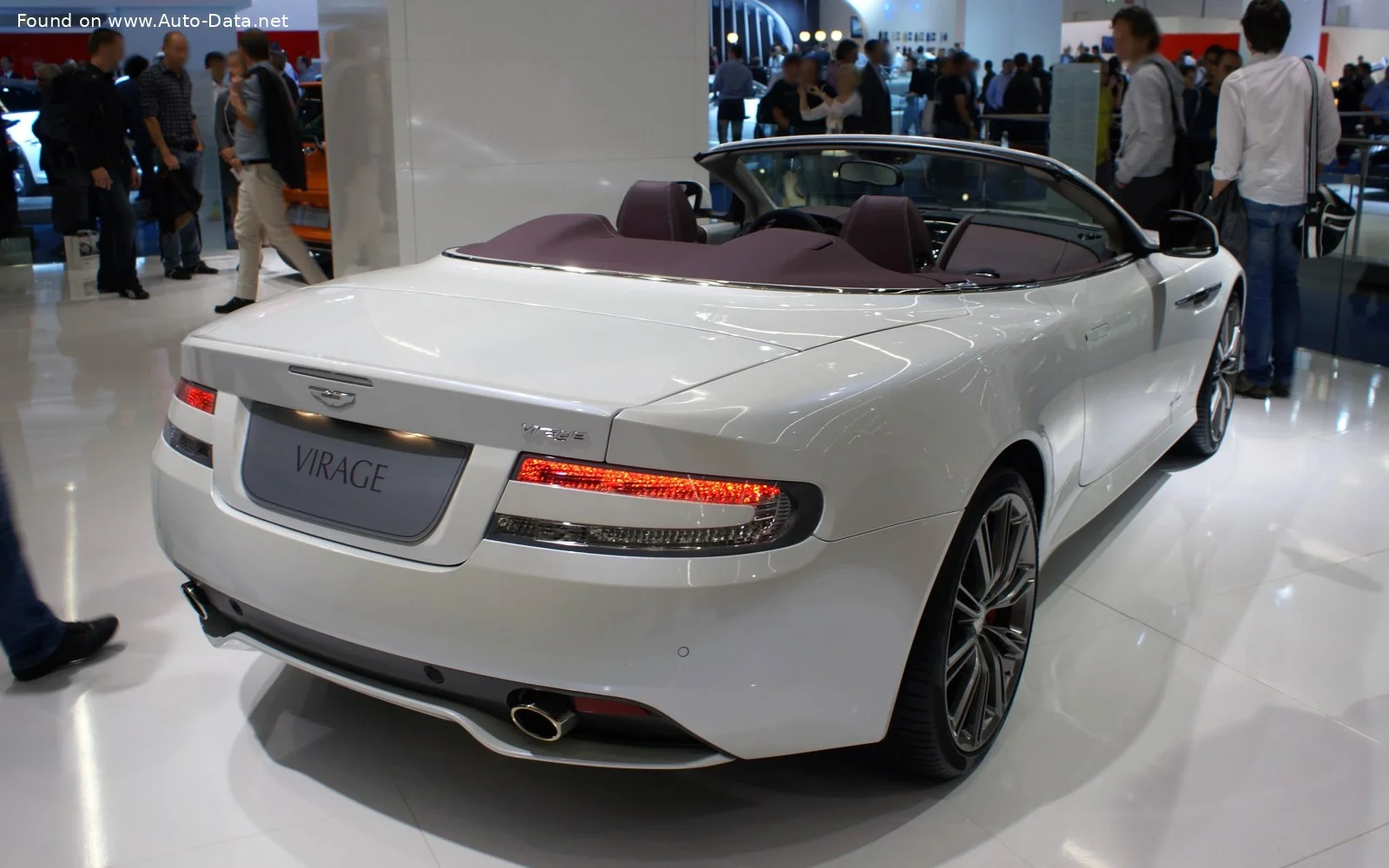 Aston Martin Virage 6.0 V12 (497 Hp) Touchtronic2011 - 2012 thumbnail 2