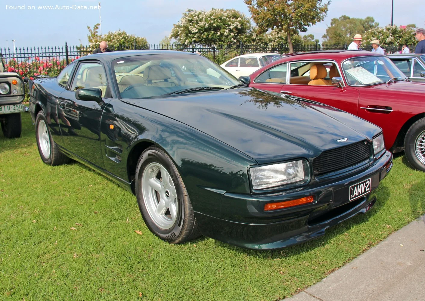 Aston Martin Virage 5.3 (336 Hp) Automatic1990 - 1995 thumbnail 12