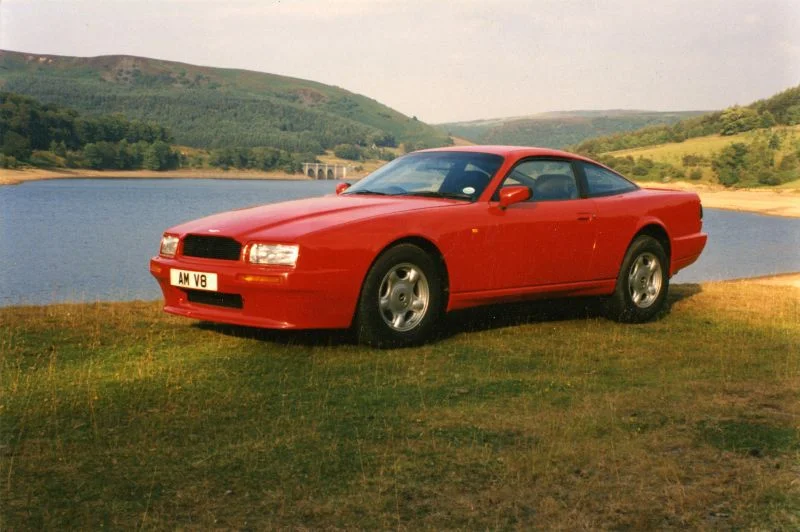 Aston Martin Virage 5.3 (336 Hp) Automatic1990 - 1995 thumbnail 3