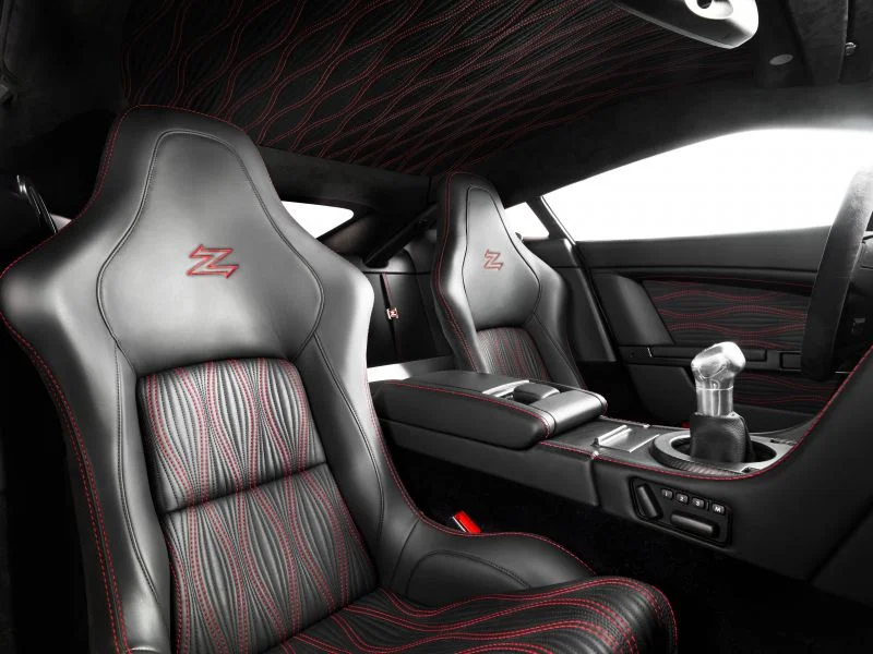 Aston Martin Zagato 6.0 V12 (517 Hp)2011 - 2012 thumbnail 3