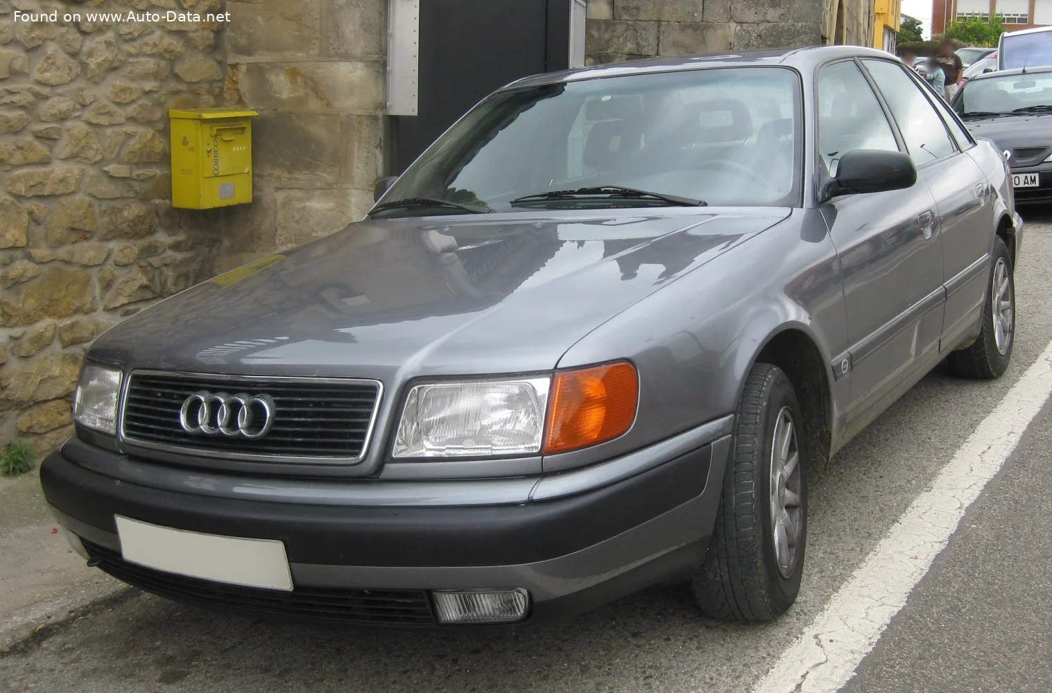 Audi 100 2.0 (101 Hp)1990 - 1994 thumbnail 5
