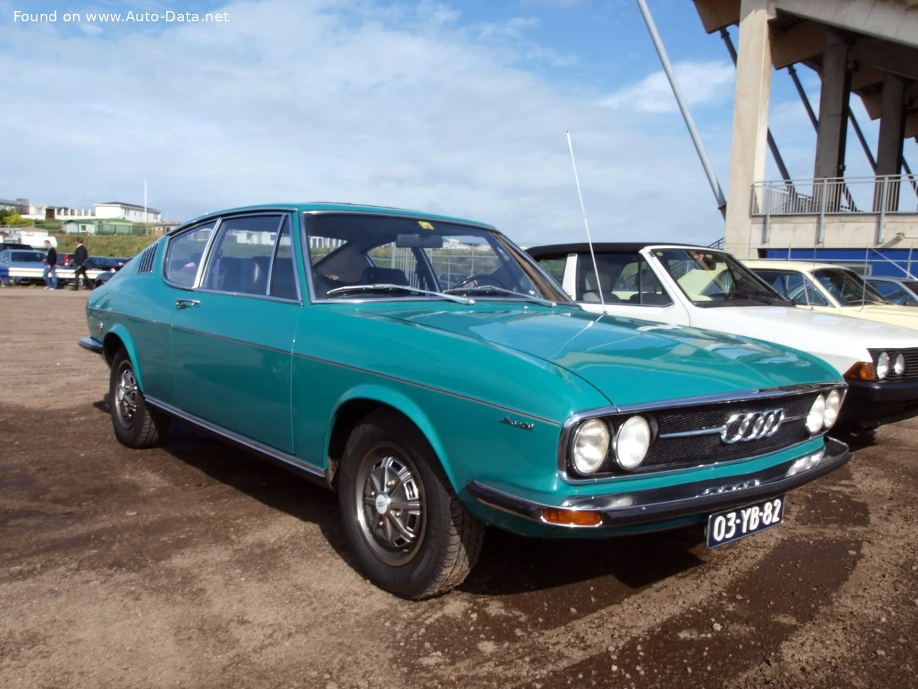Audi 100 1.9 (112 Hp)1971 - 1973 thumbnail 2