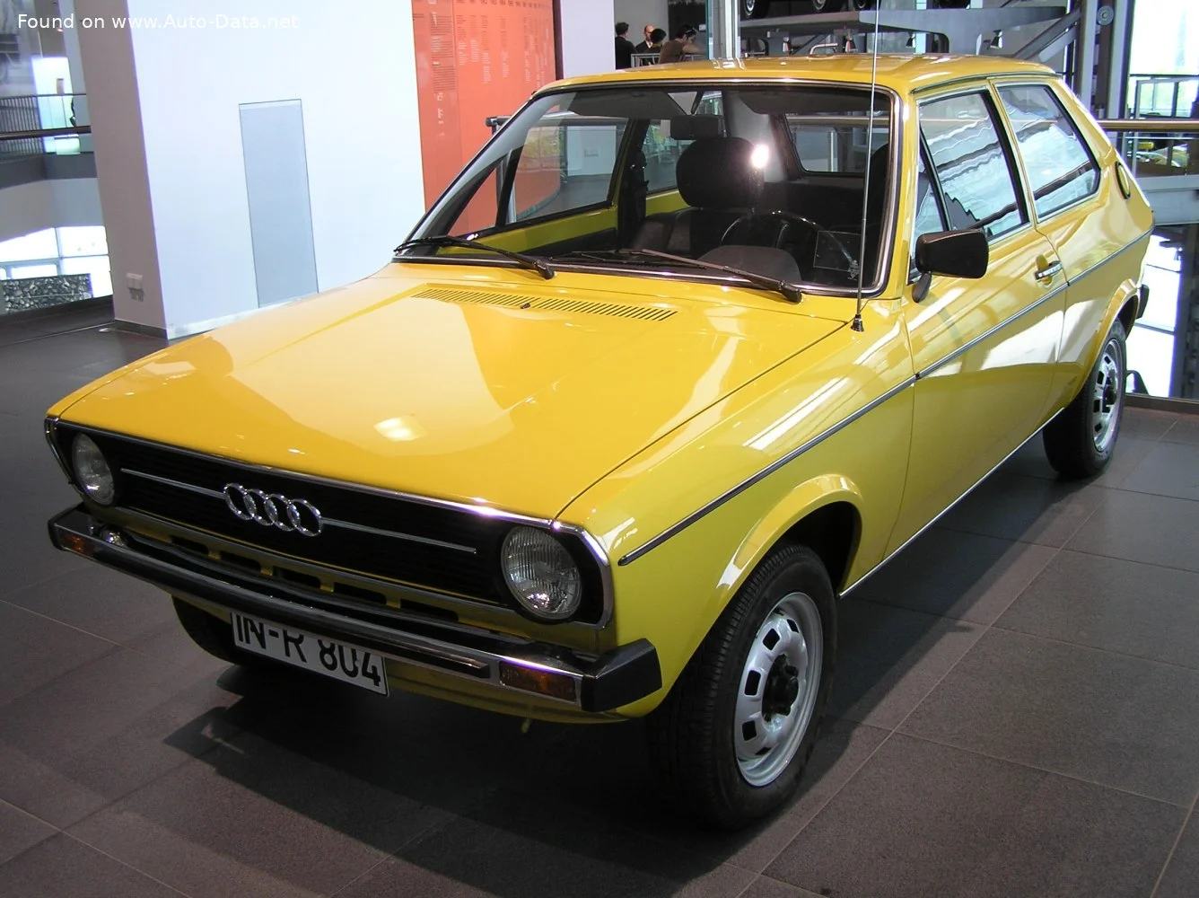 Audi 50 modeli