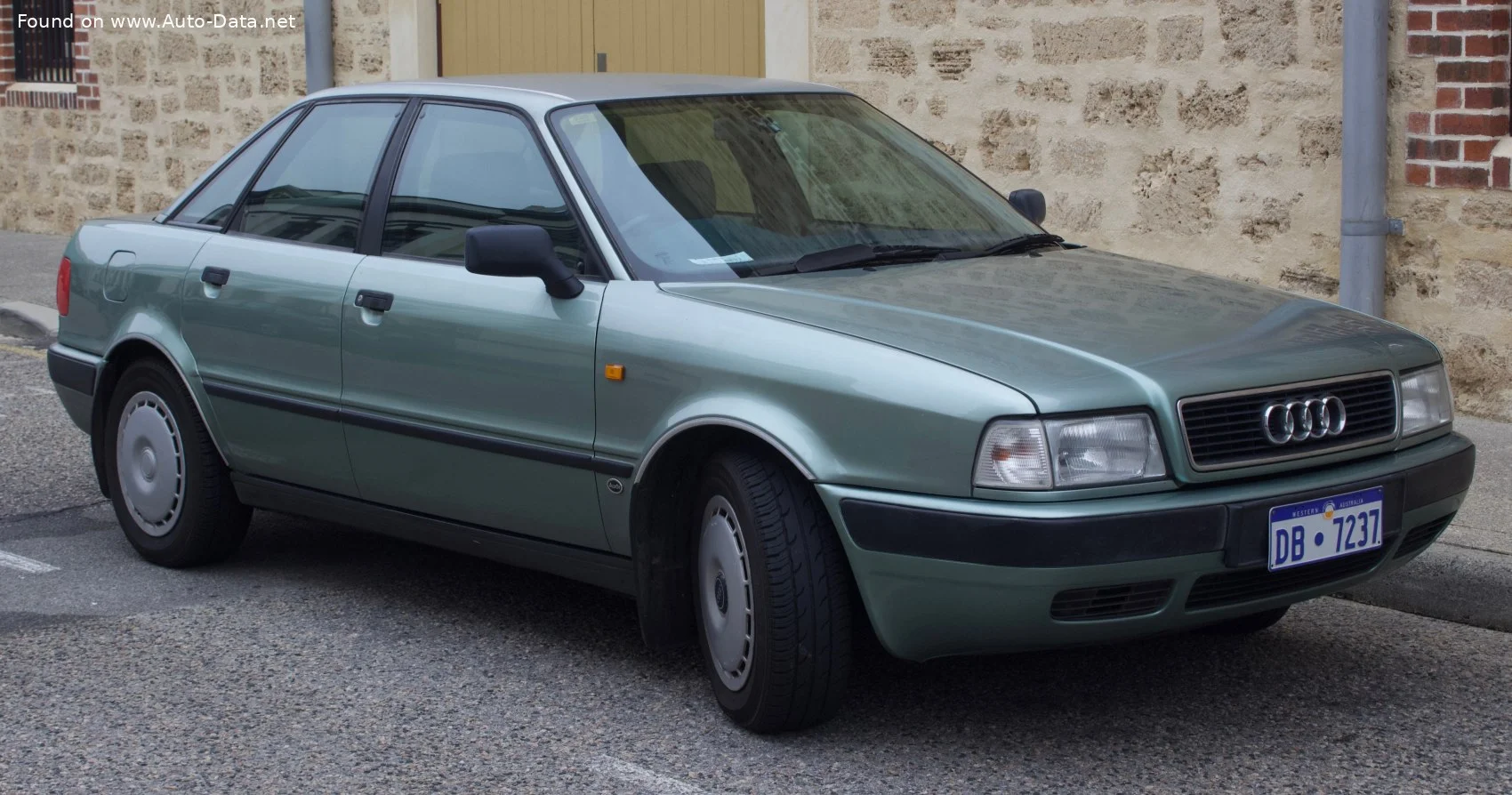 Audi 80 1.6 (70 Hp)1990 - 1991 - 1