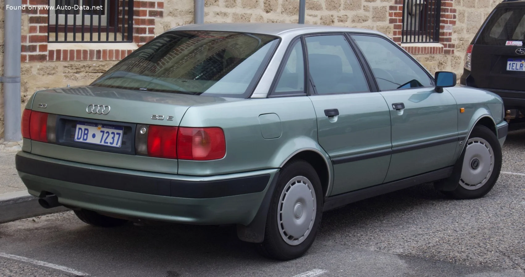 Audi 80 1.6 (70 Hp)1990 - 1991 thumbnail 2