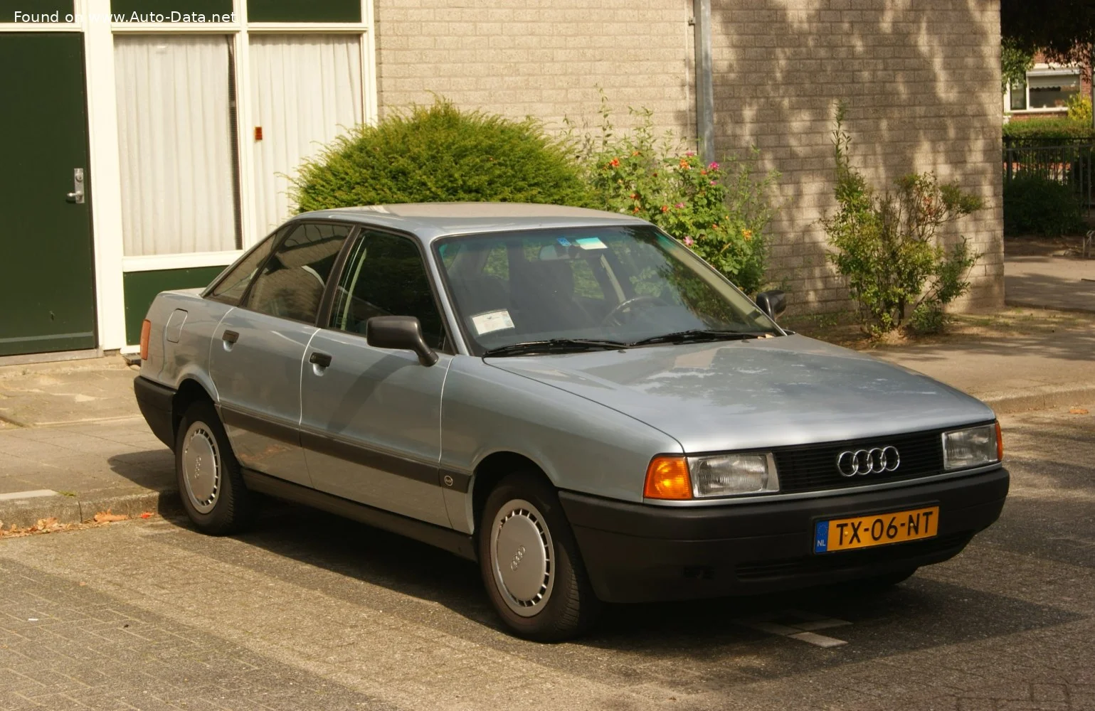 Audi 80 1.6 (75 Hp)1986 - 1988 thumbnail 6