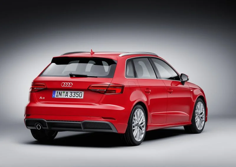 Audi A3 1.0 TFSI (115 Hp)2016 - 2018 thumbnail 2
