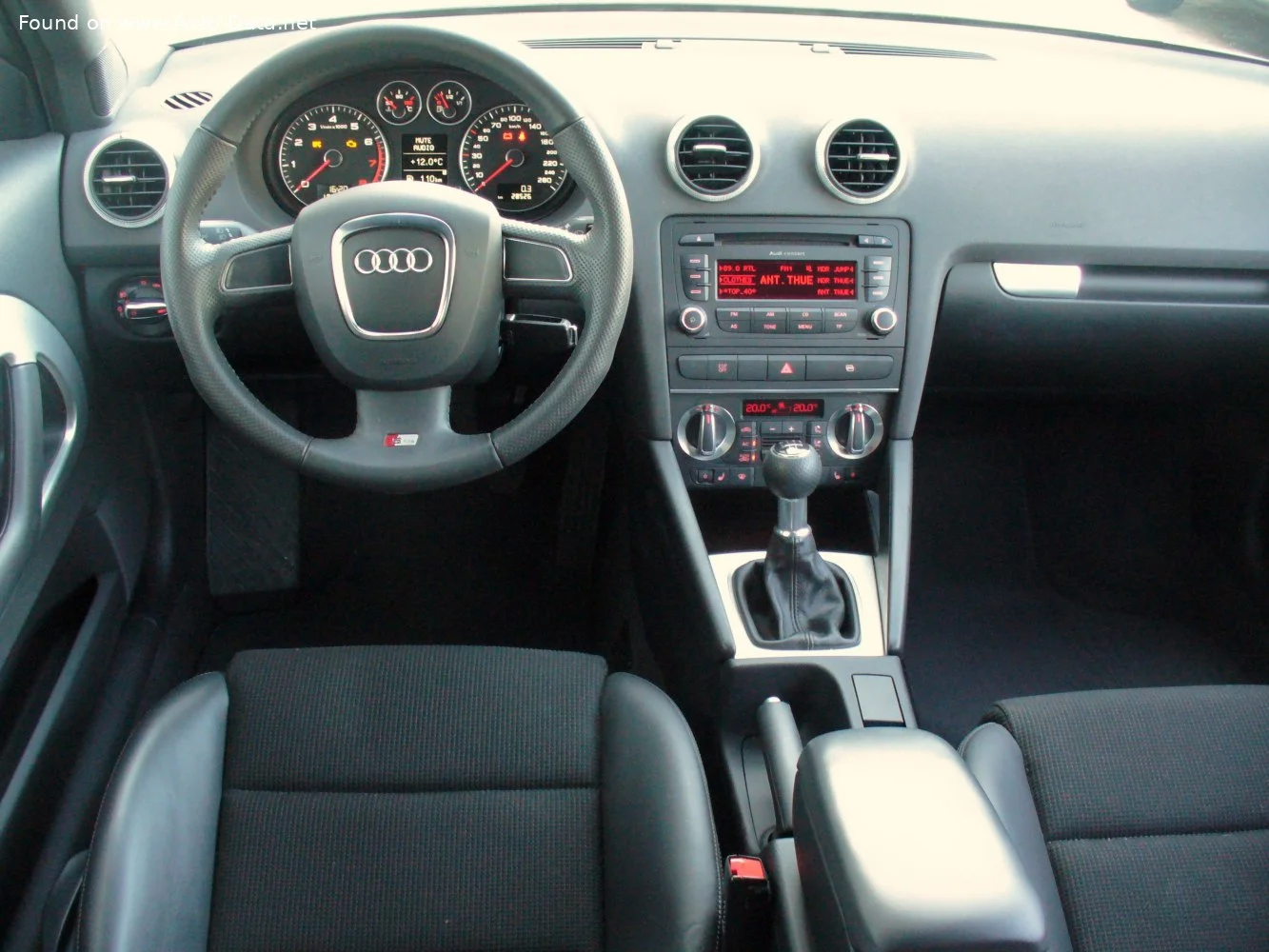 Audi A3 1.2 TFSI (105 Hp) start/stop2009 - 2013 thumbnail 7