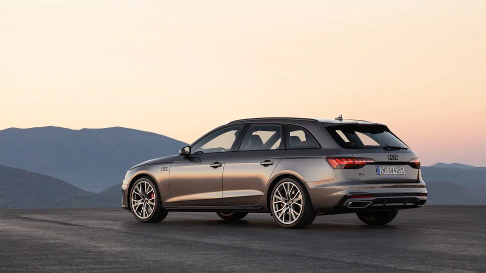 Audi A4 30 TDI (122 Hp)2019 - 2020 thumbnail 2