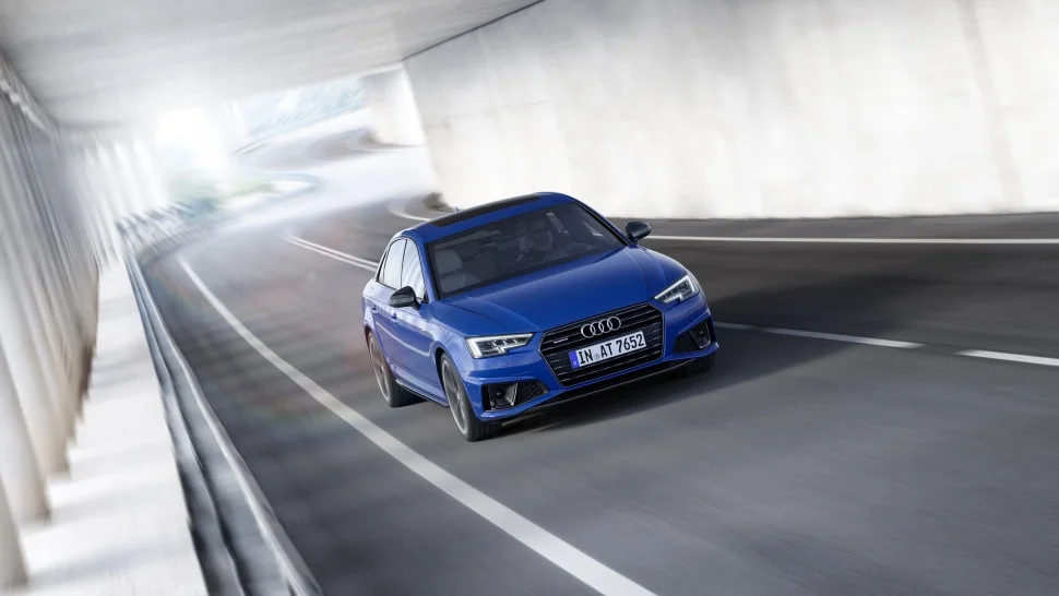 Audi A4 30 TDI (122 Hp) S tronic2018 - 2019 thumbnail 9