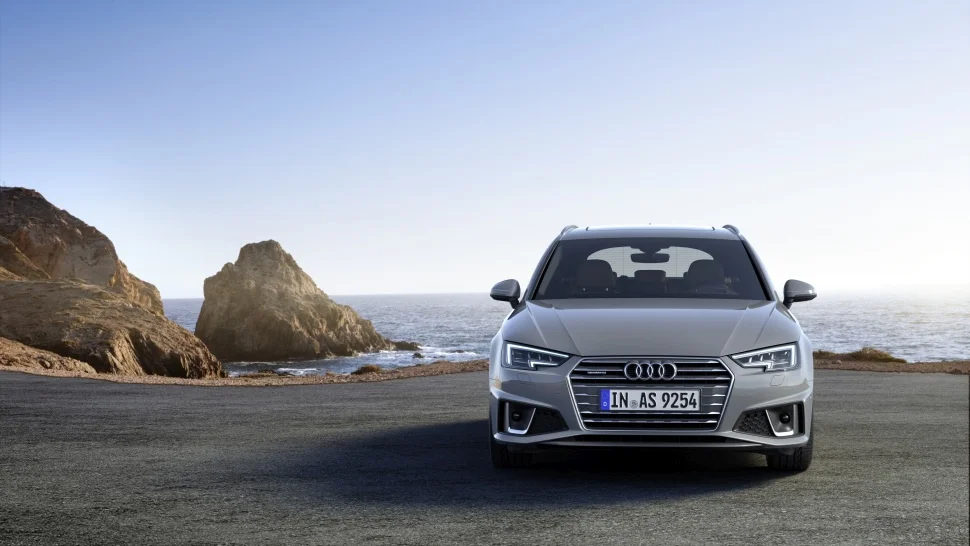 Audi A4 30 TDI (122 Hp) S tronic2018 - 2019 thumbnail 14