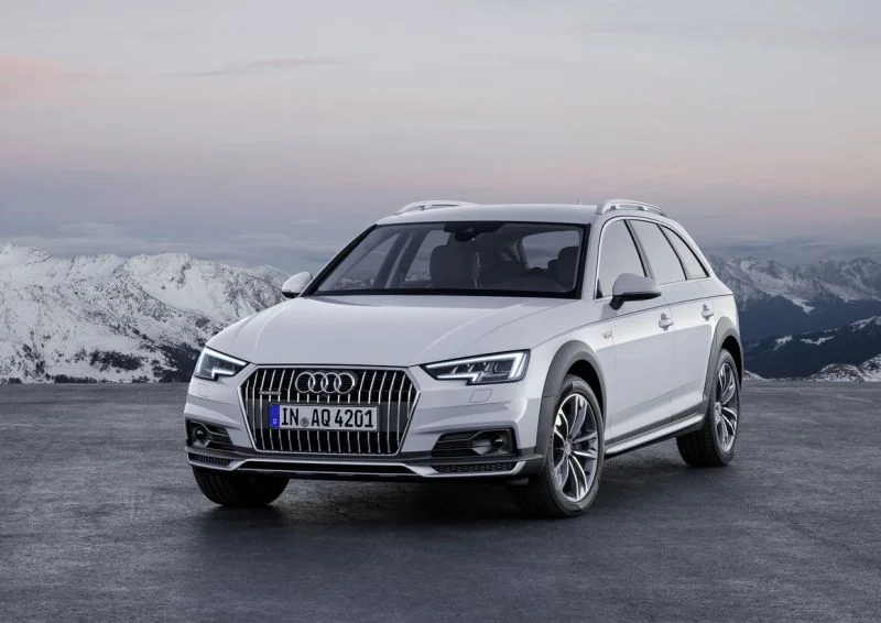 Audi A4 2.0 TDI (150 Hp) quattro ultra2017 - 2018 - 1