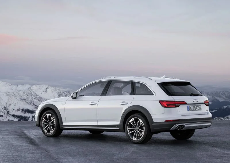Audi A4 2.0 TDI (150 Hp) quattro ultra2017 - 2018 thumbnail 10