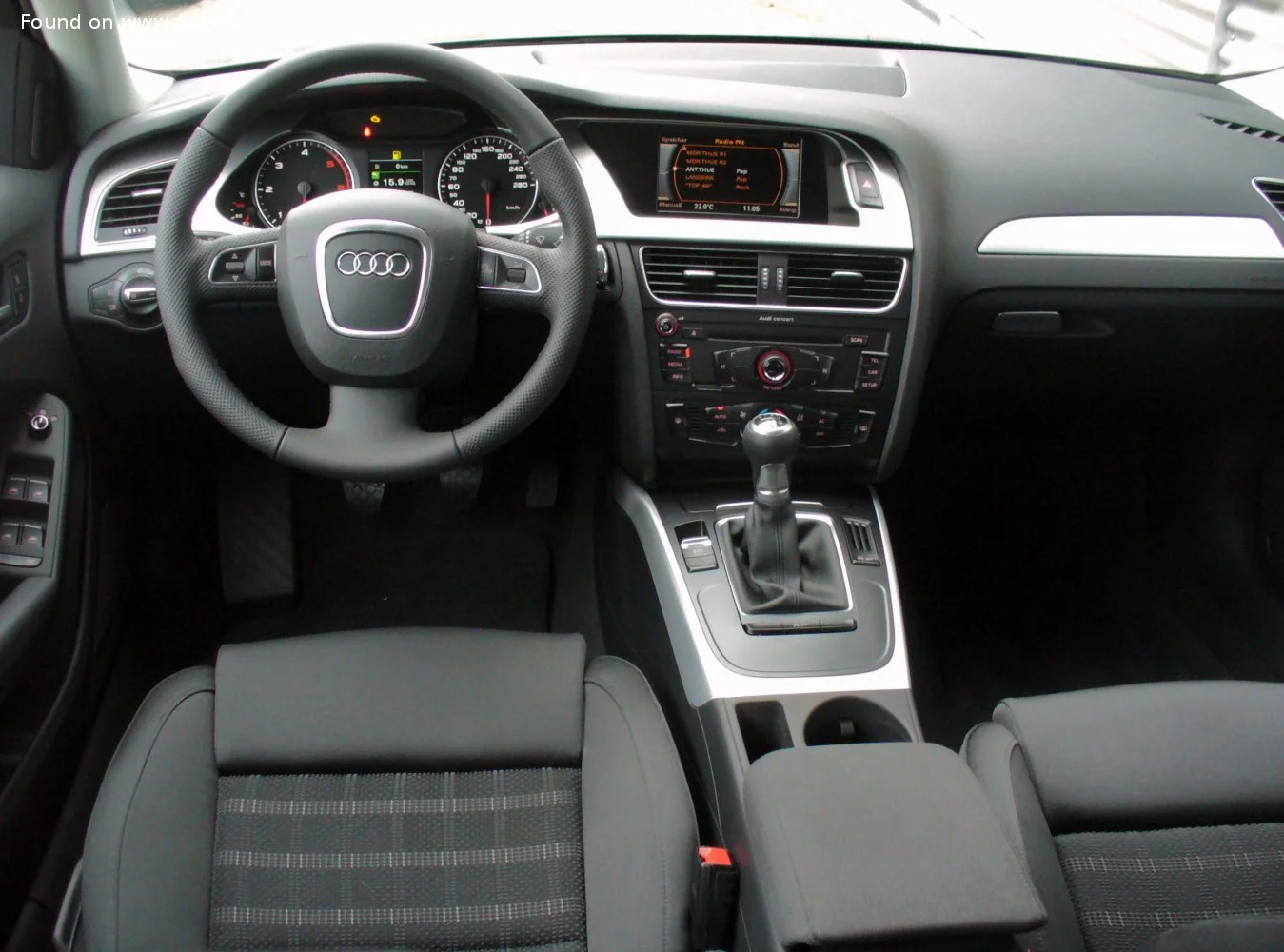 Audi A4 1.8 TFSI (120 Hp)2008 - 2011 thumbnail 8