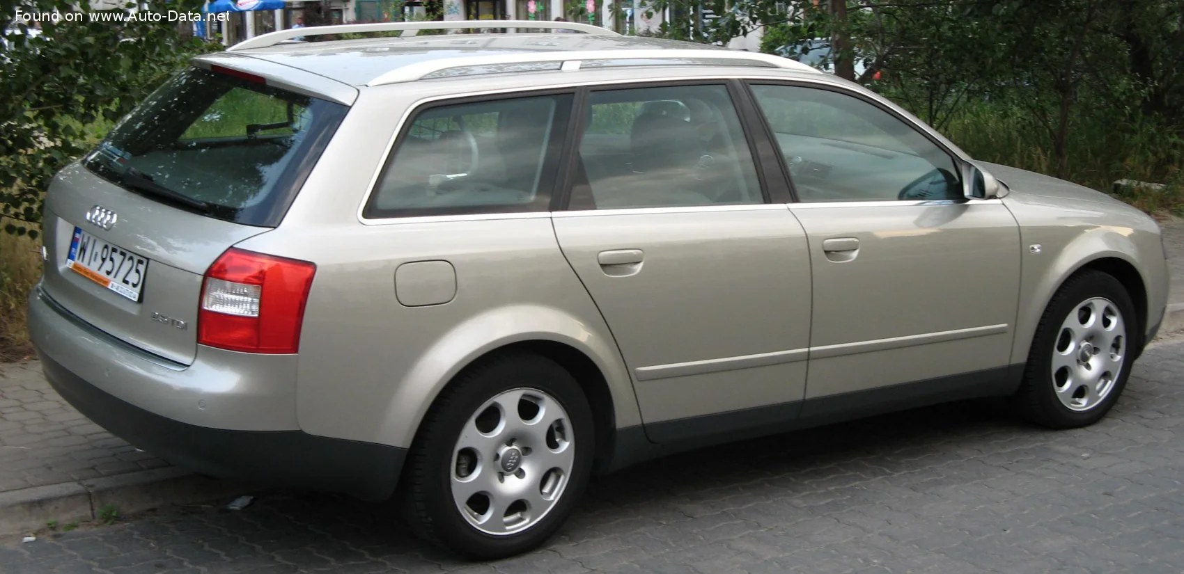 Audi A4 1.6i (102 Hp)2001 - 2004 thumbnail 4