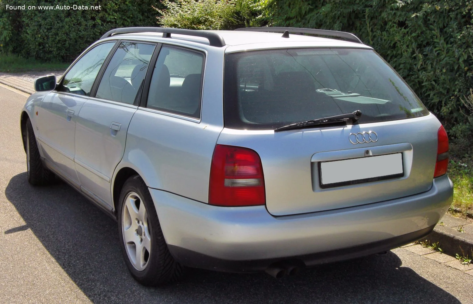 Audi A4 1.6i (101 Hp)1997 - 1999 thumbnail 2