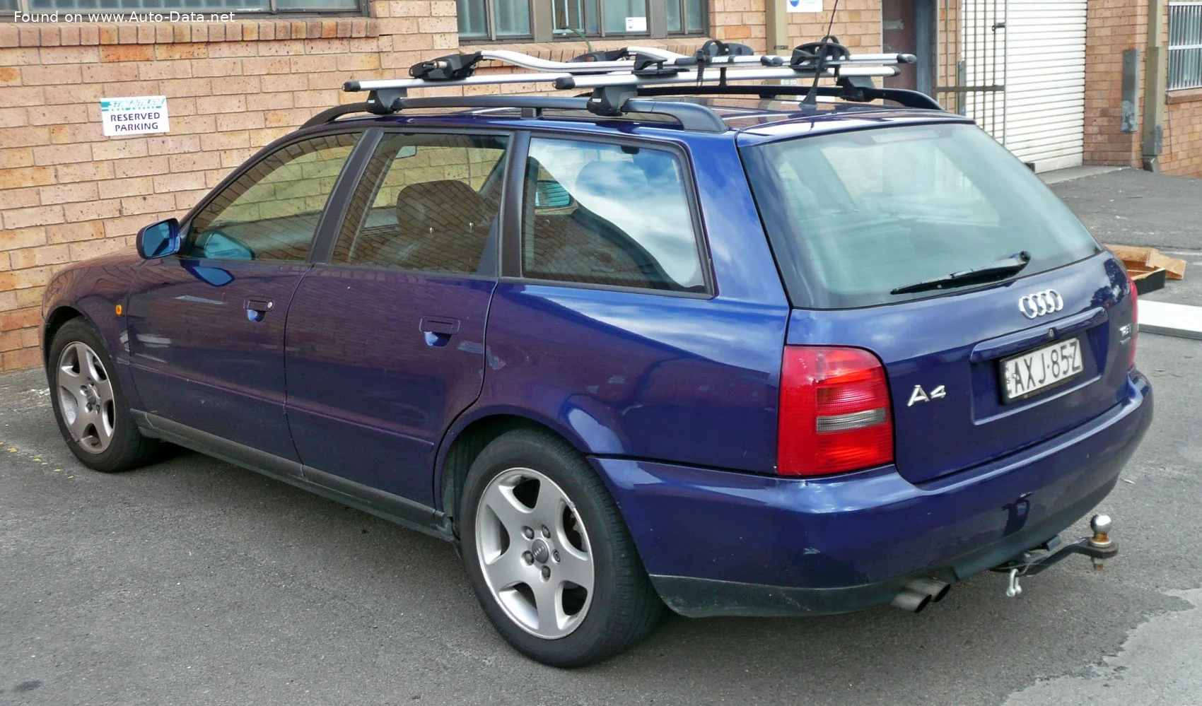 Audi A4 1.6i (101 Hp)1997 - 1999 thumbnail 4