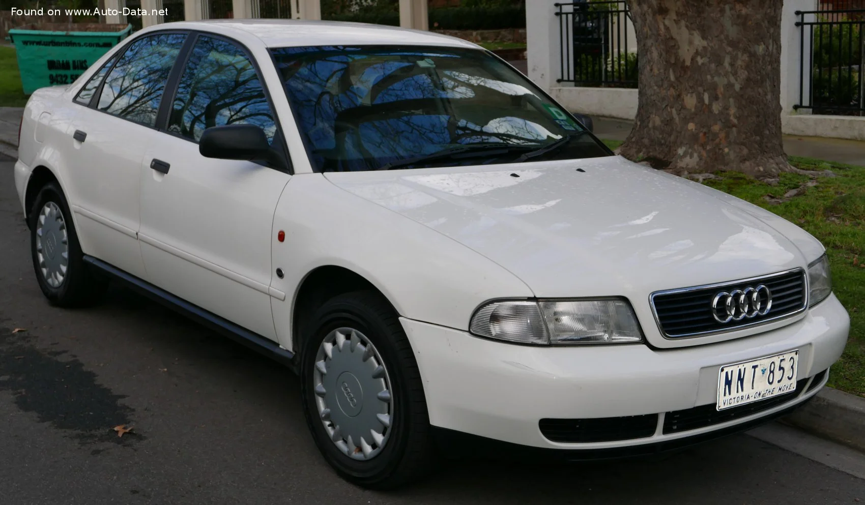 Audi A4 1.6i (101 Hp)1994 - 1999 - 1