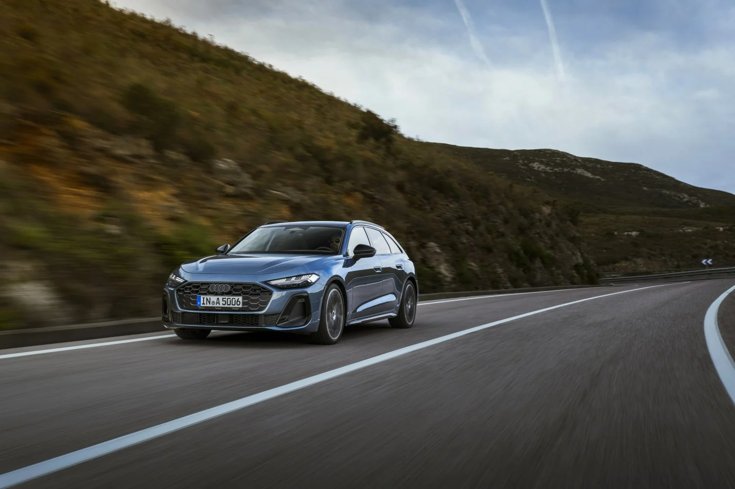 Audi A5 2.0 TDI (204 Hp) Mild Hybrid plus quattro ultra S tronic2024 - thumbnail 2