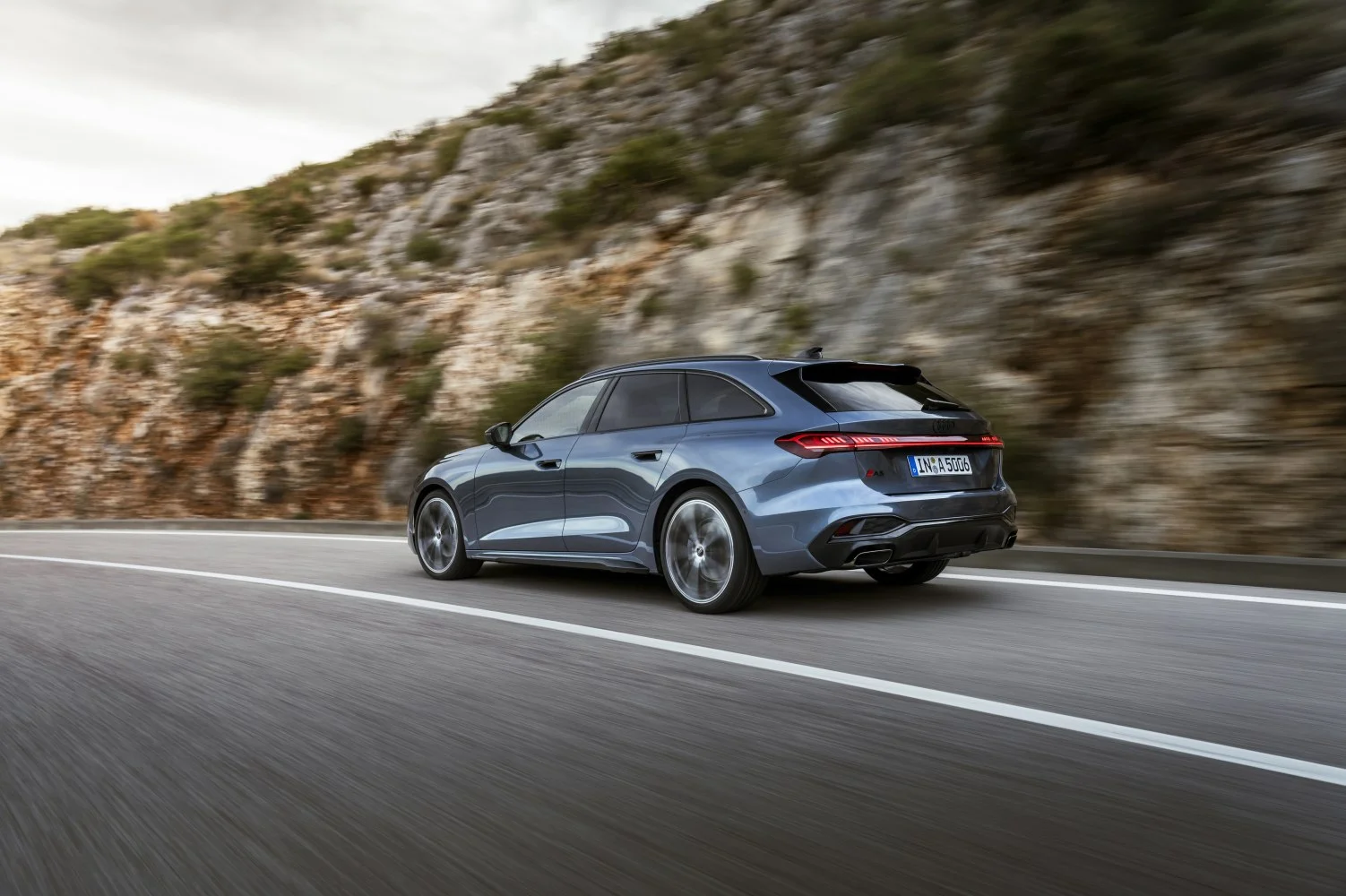 Audi A5 2.0 TDI (204 Hp) Mild Hybrid plus quattro ultra S tronic2024 - thumbnail 5