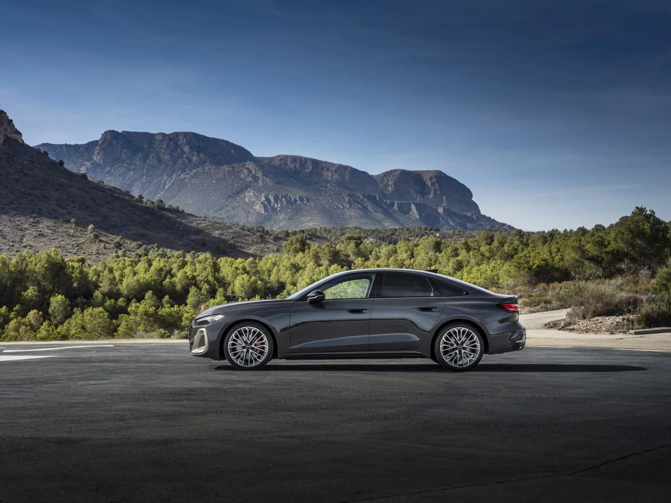 Audi A5 2.0 TDI (204 Hp) Mild Hybrid plus quattro ultra S tronic2024 - thumbnail 16