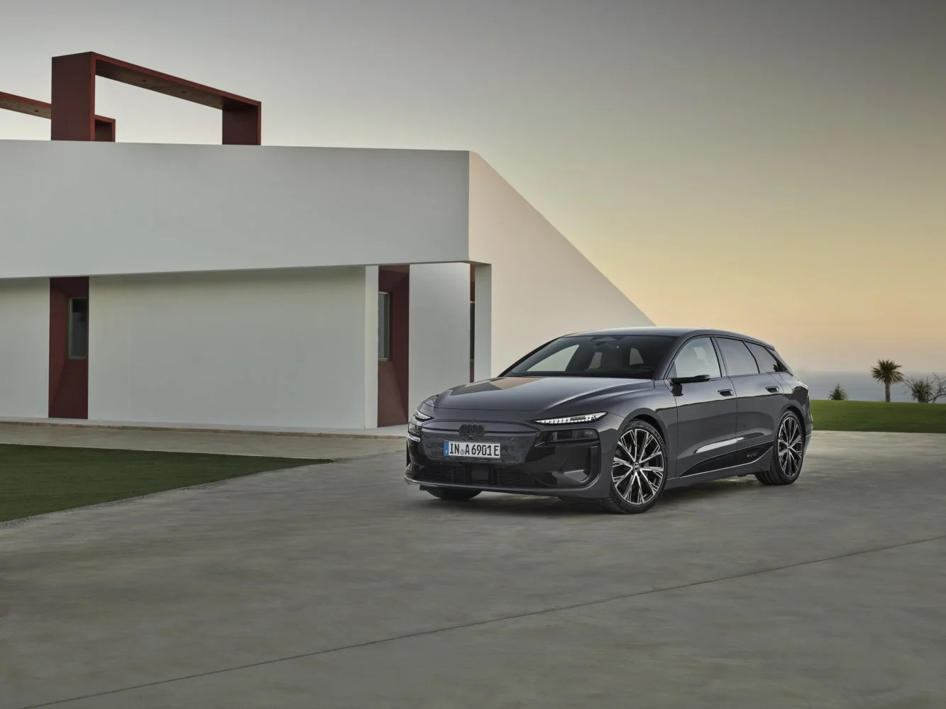 Audi A6 e-tron 100 kWh (462 Hp) quattro2024 - - 1