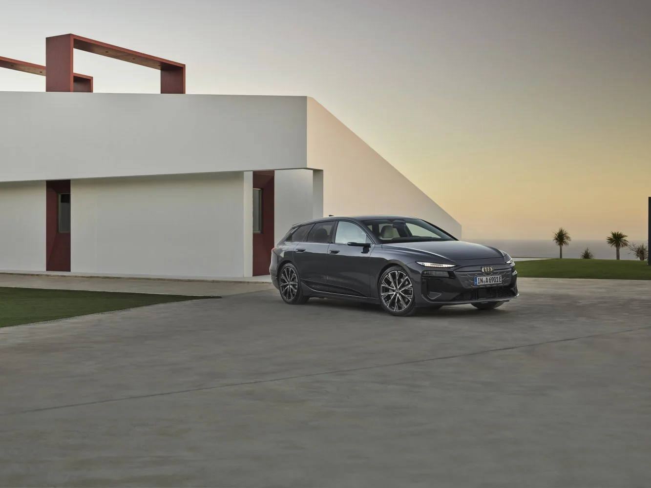 Audi A6 e-tron 100 kWh (462 Hp) quattro2024 - thumbnail 2