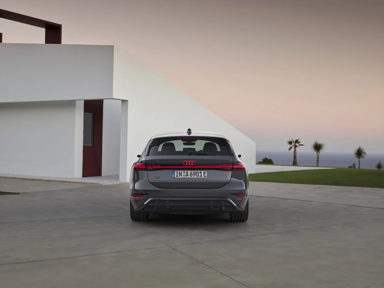 Audi A6 e-tron 100 kWh (462 Hp) quattro2024 - thumbnail 6