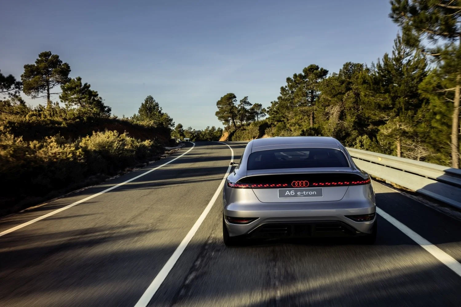Audi A6 e-tron 100 kWh (476 Hp) quattro2021 - 2021 thumbnail 7
