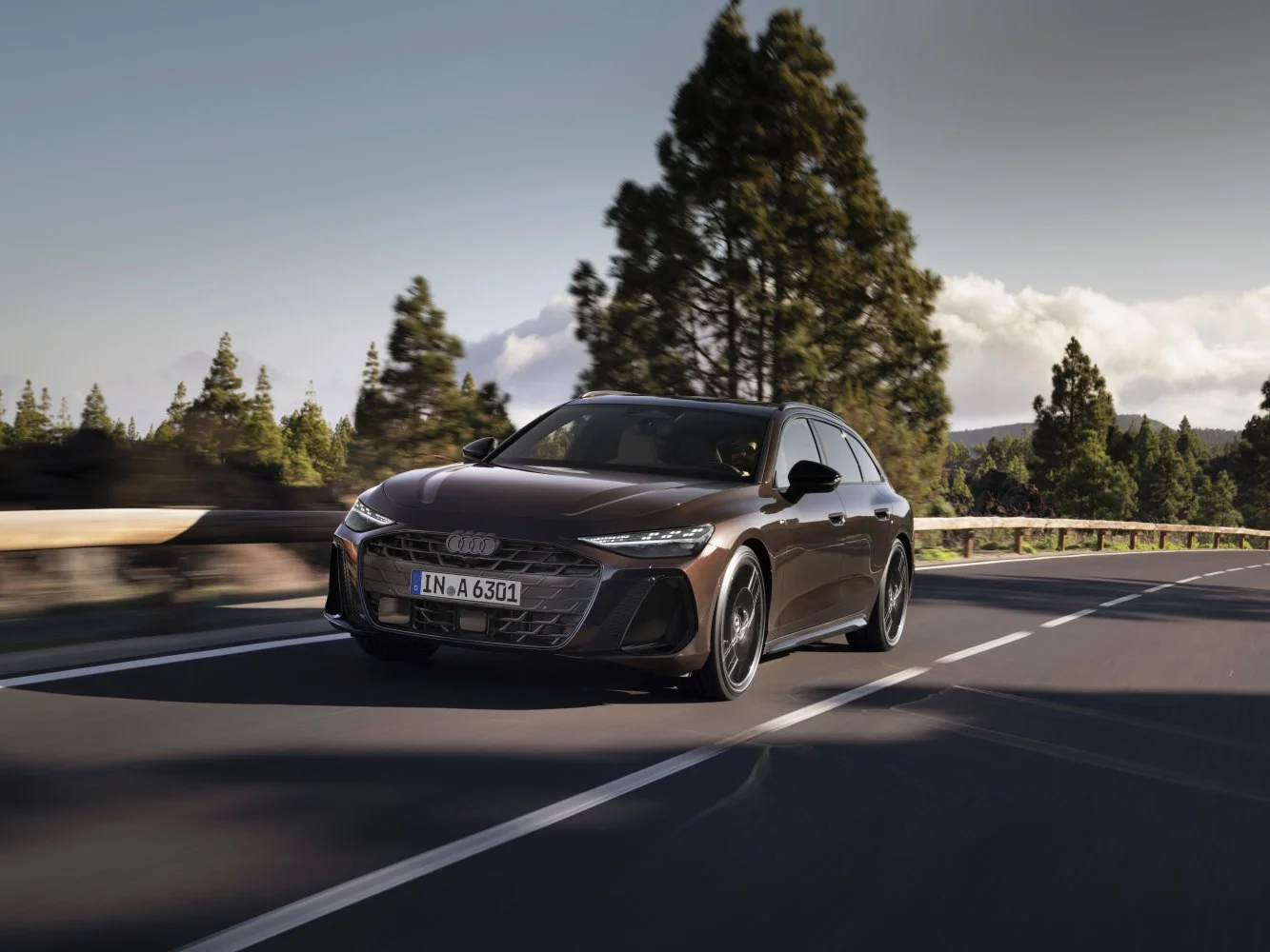 Audi A6 2.0 TDI (204 Hp) Mild Hybrid plus quattro ultra S tronic2025 - thumbnail 2