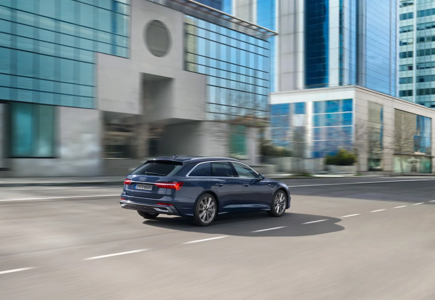 Audi A6 35 TDI (163 Hp) Mild Hybrid S tronic2023 - 2025 thumbnail 2