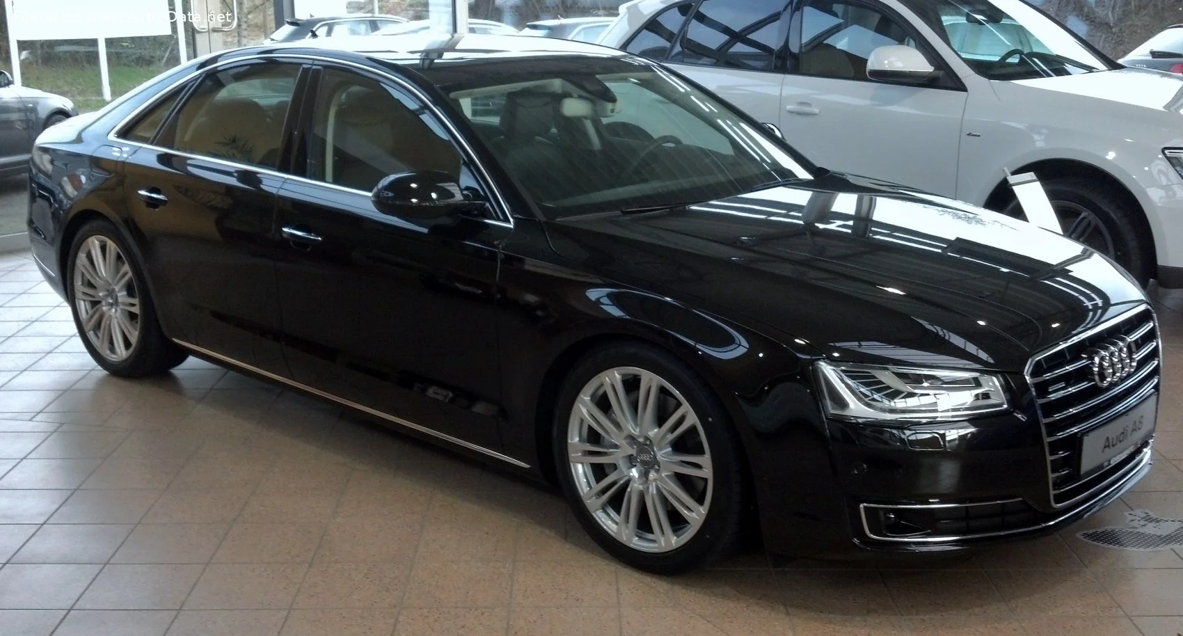 Audi A8 Audi A8 (D4,4H facelift 2013)