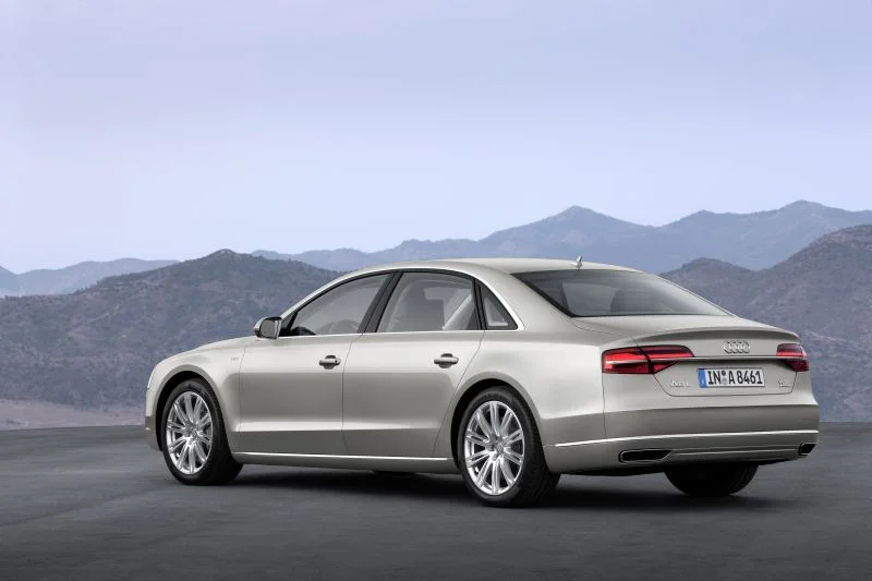 Audi A8 2.0 (245 Hp) Hybrid Tiptronic2013 - 2015 thumbnail 16