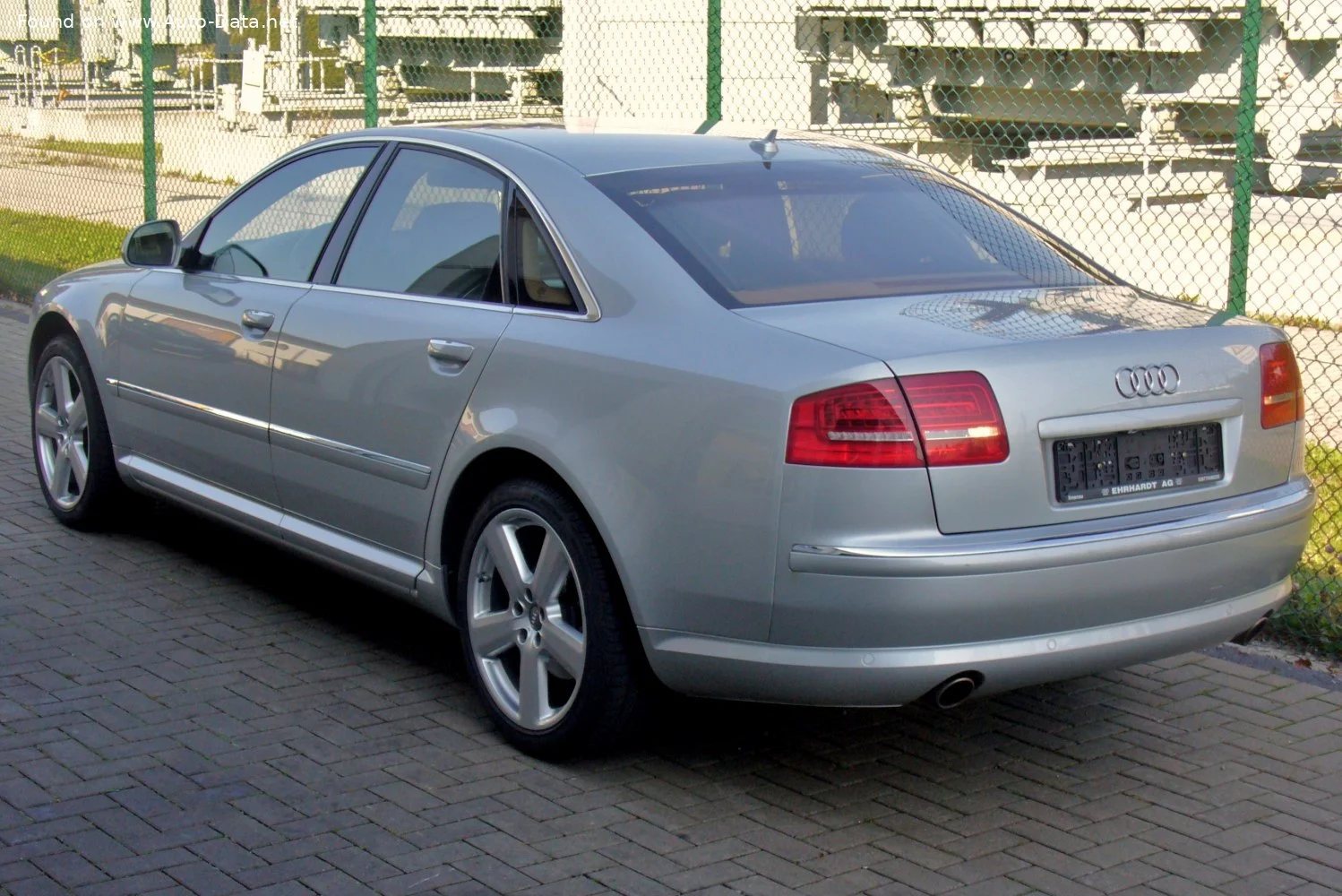 Audi A8 2.8 FSI e V6 (210 Hp) Multitronic2008 - 2010 thumbnail 2