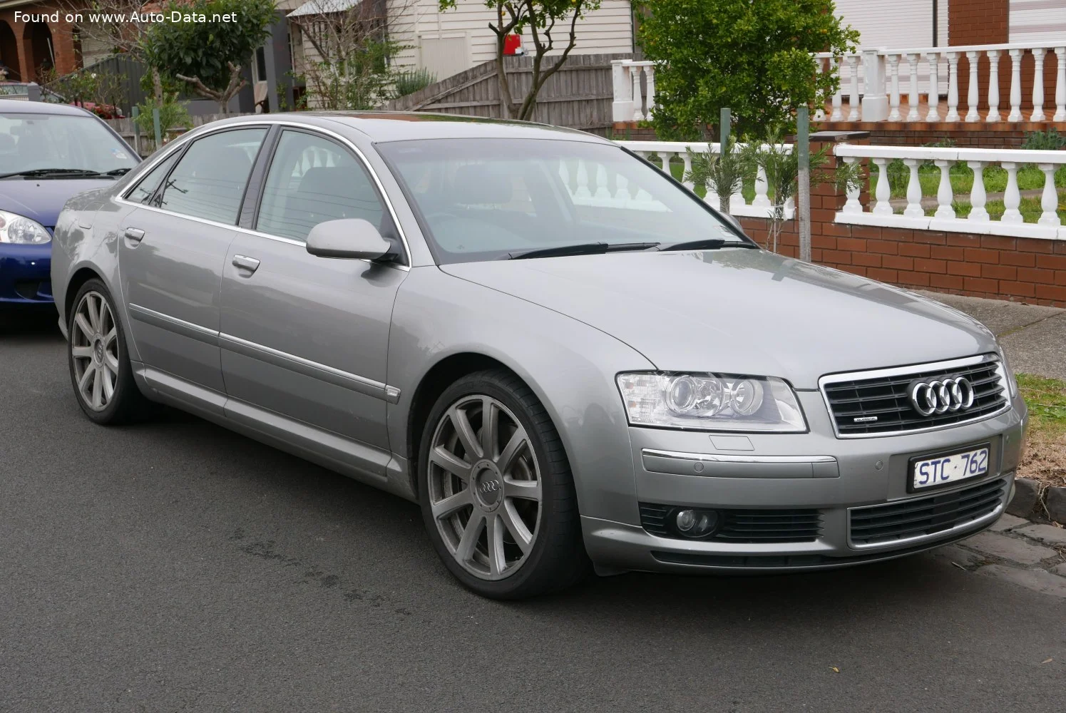 Audi A8 Audi A8 (D3, 4E)