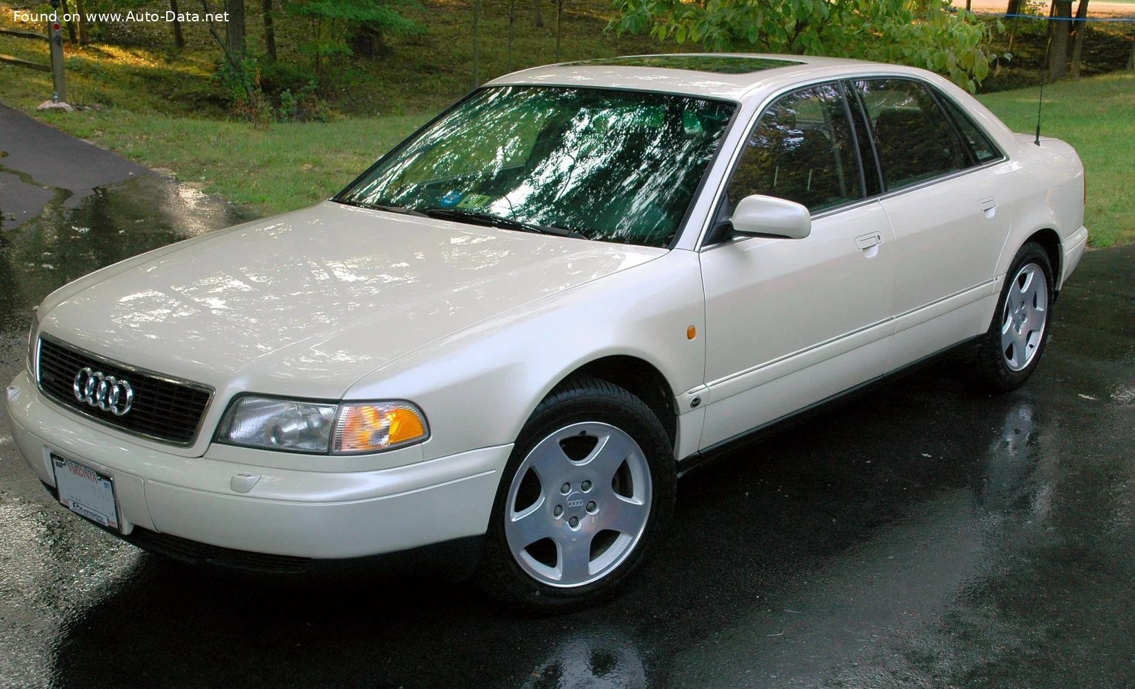 Audi A8 2.5 TDI V6 (150 Hp)1997 - 1998 - 1