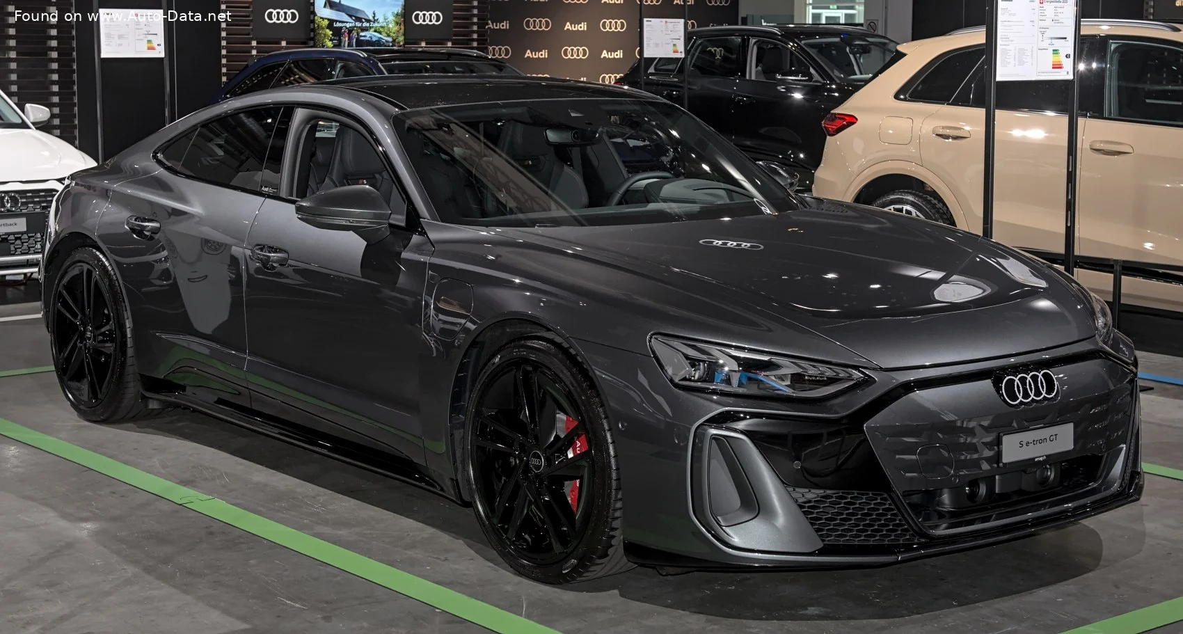Audi e-tron GT 105 kWh (585 Hp) quattro2025 - thumbnail 7
