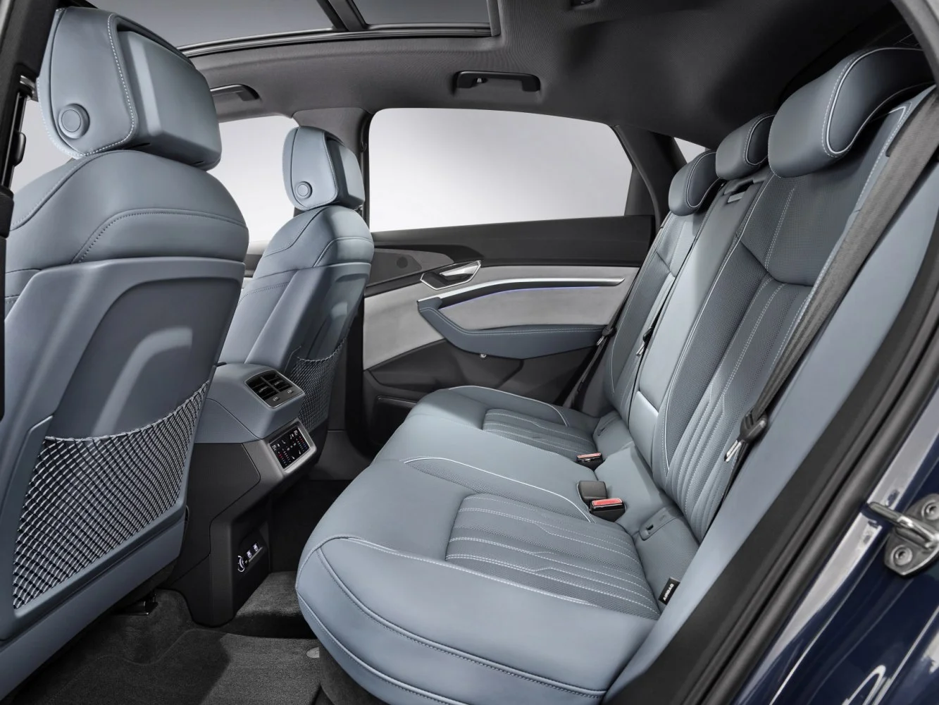 Audi e-tron 50 71 kWh (313 Hp) quattro2020 - 2022 thumbnail 5