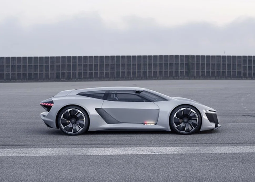 Audi PB18 E-tron 95 kWh (775 Hp)2018 - thumbnail 2