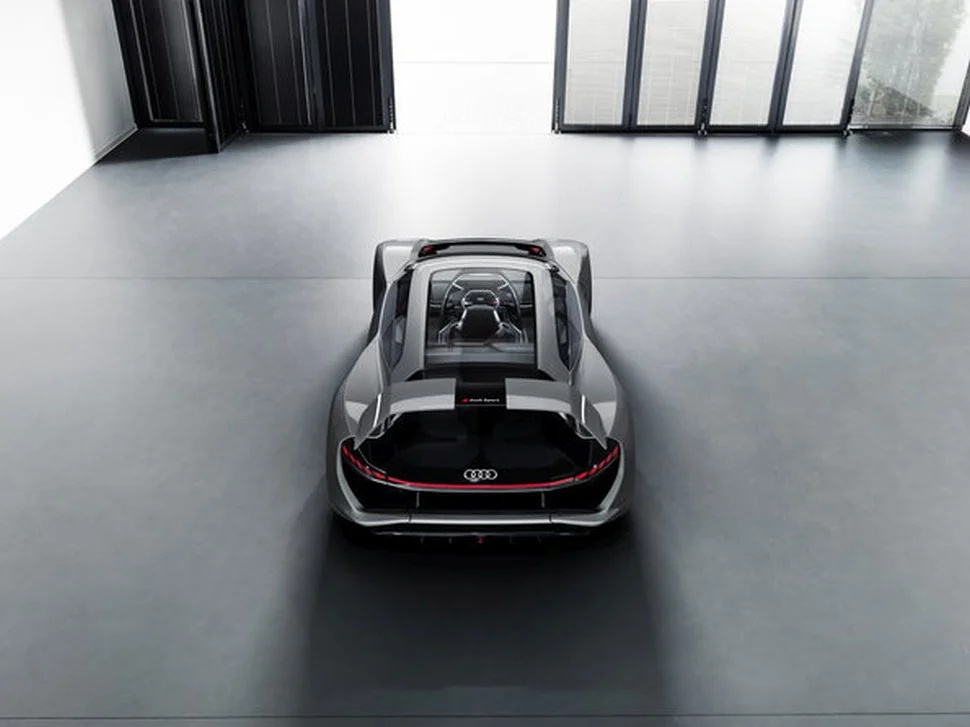Audi PB18 E-tron 95 kWh (775 Hp)2018 - thumbnail 11