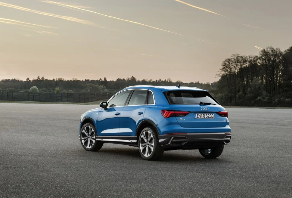 Audi Q3 35 TDI (150 Hp)2020 - 2024 thumbnail 5
