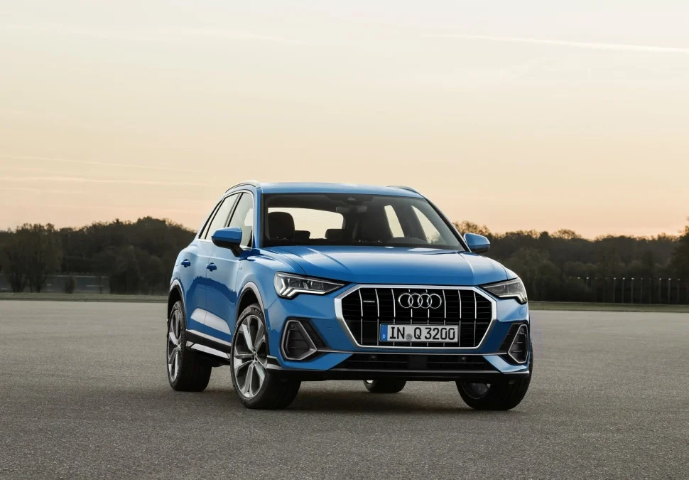 Audi Q3 35 TDI (150 Hp)2020 - 2024 thumbnail 8