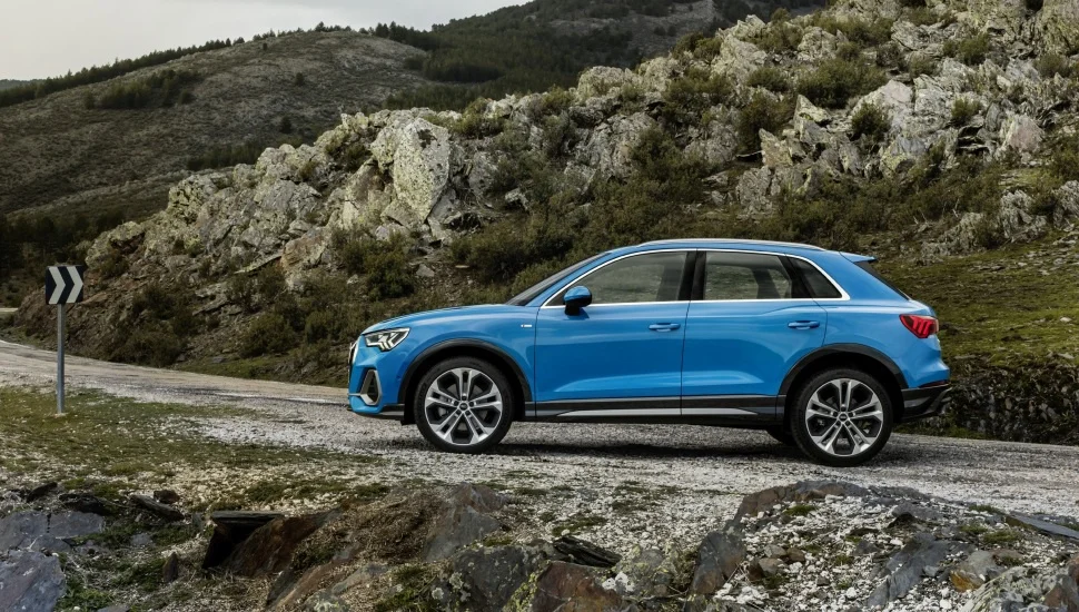 Audi Q3 35 TDI (150 Hp)2020 - 2024 thumbnail 9