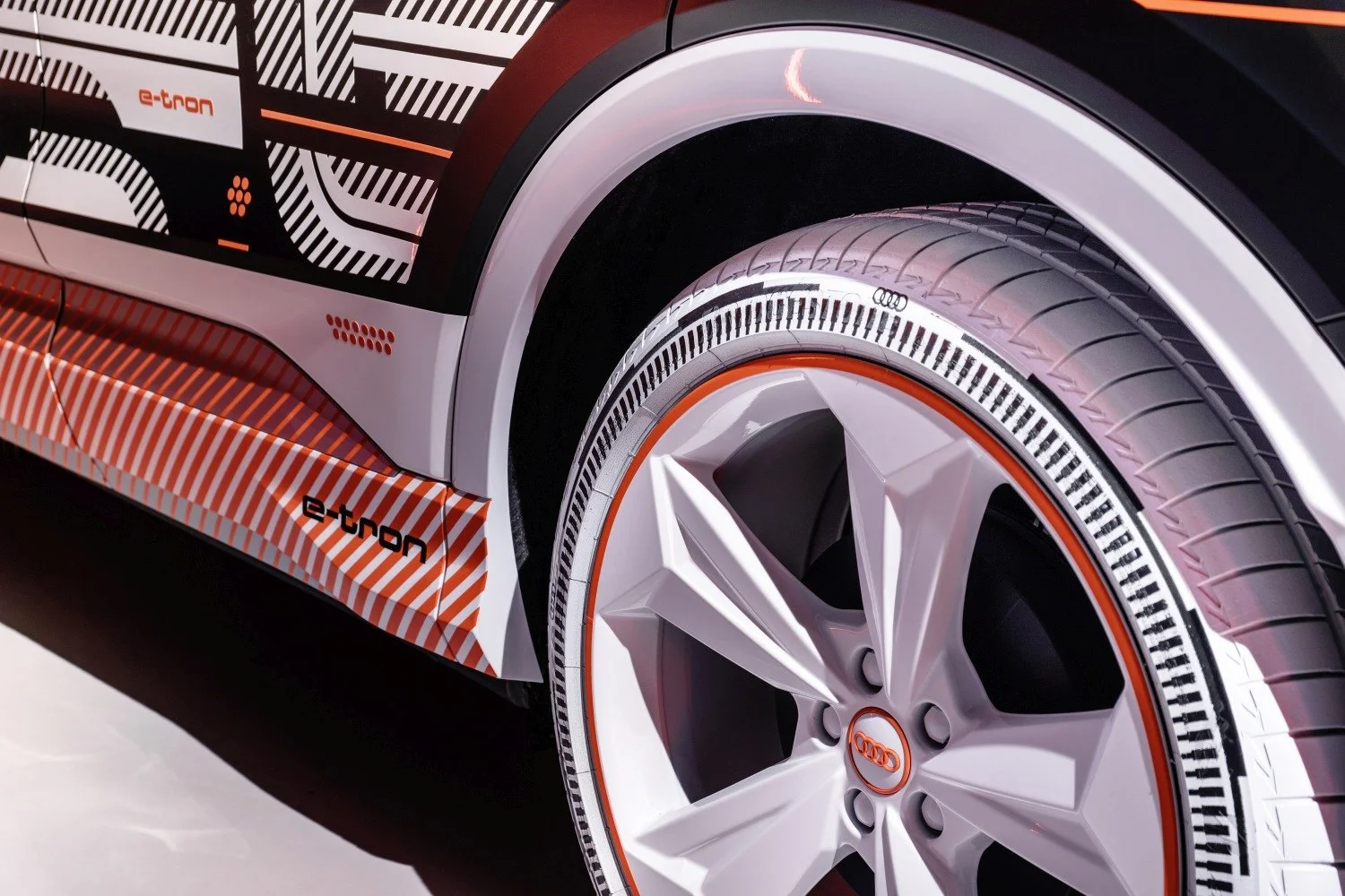 Audi Q4 e-tron 35 55 kWh (170 Hp)2021 - 2022 thumbnail 6