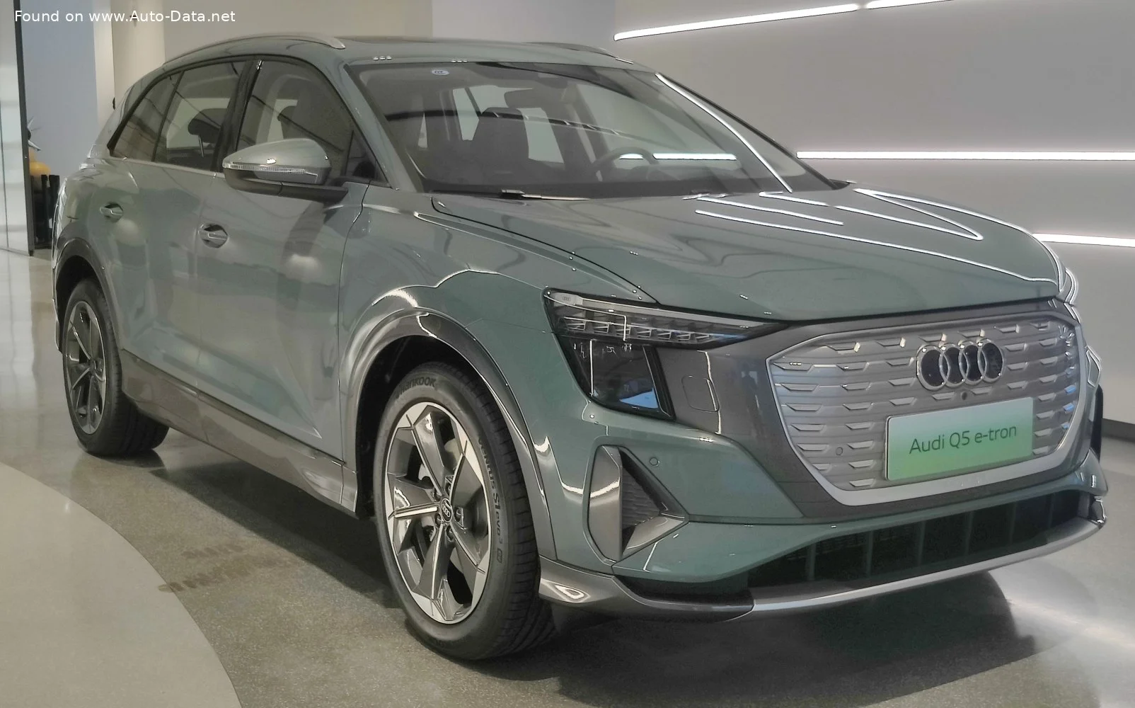 Audi Q5 e-tron 40 83.4 kWh (204 Hp)2022 - thumbnail 13