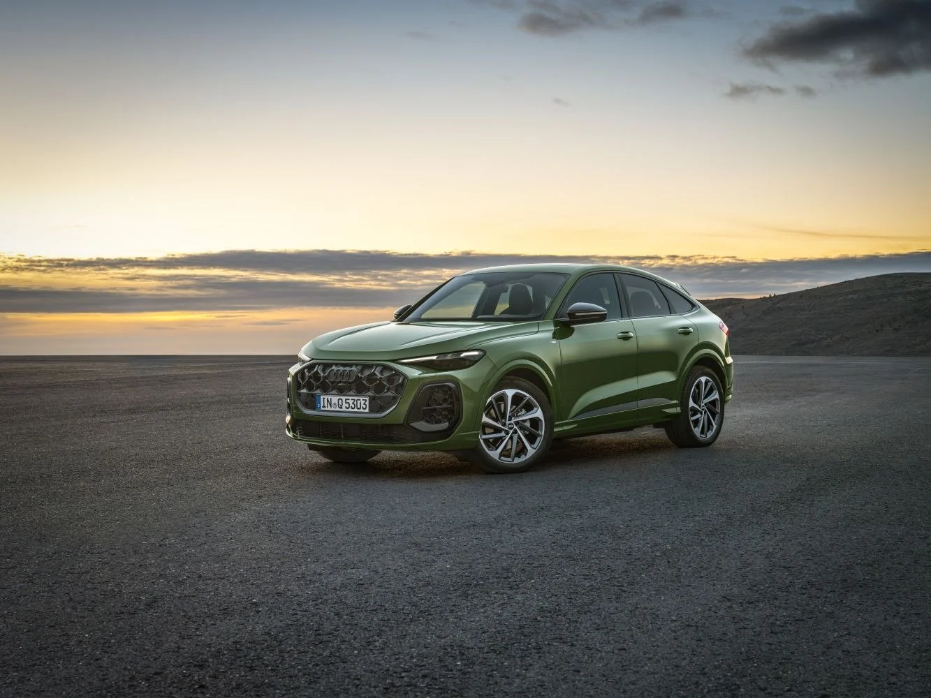 Audi Q5 2.0 TDI (204 Hp) Mild Hybrid plus quattro ultra S tronic2024 - - 1