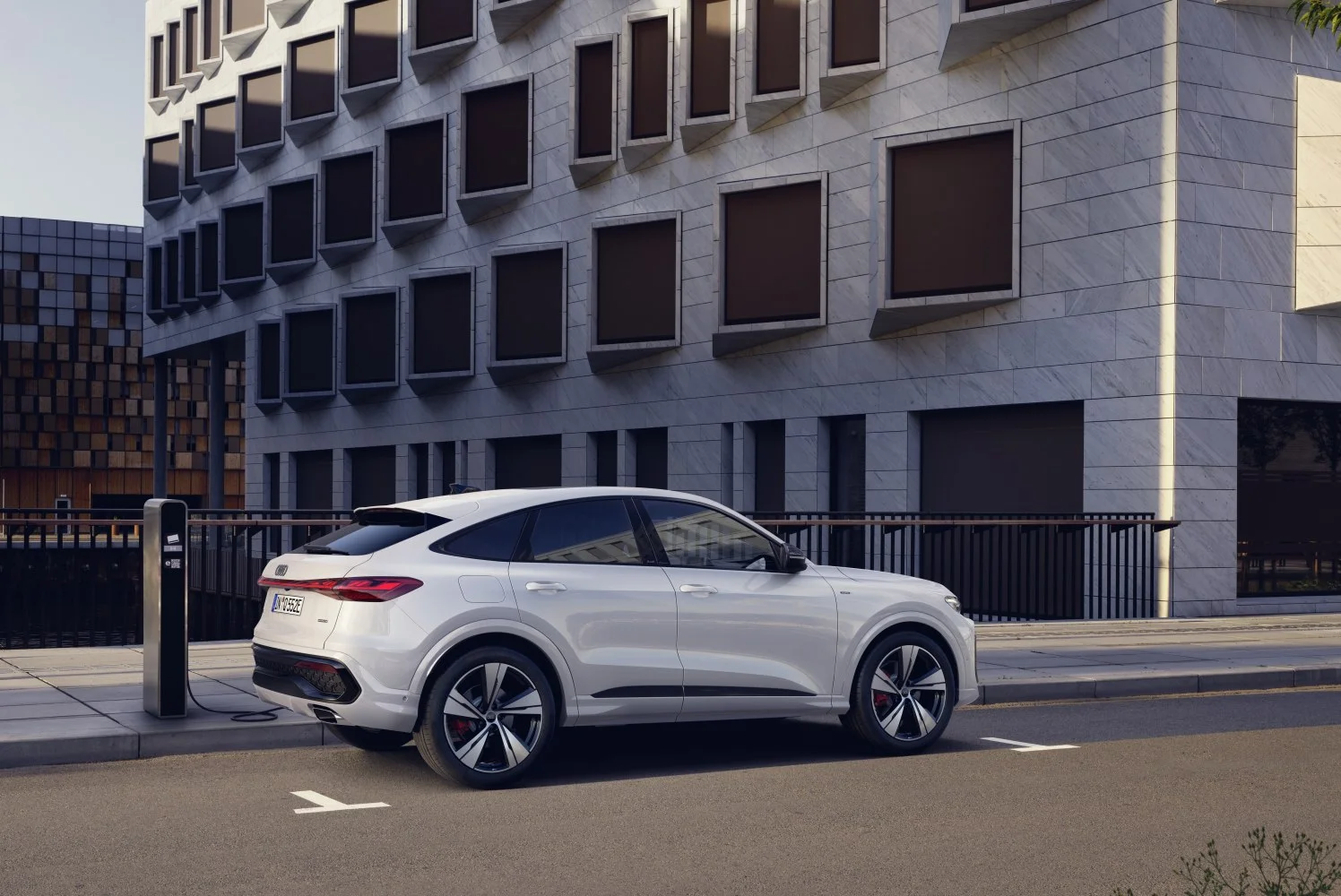 Audi Q5 2.0 TDI (204 Hp) Mild Hybrid plus quattro ultra S tronic2024 - thumbnail 14