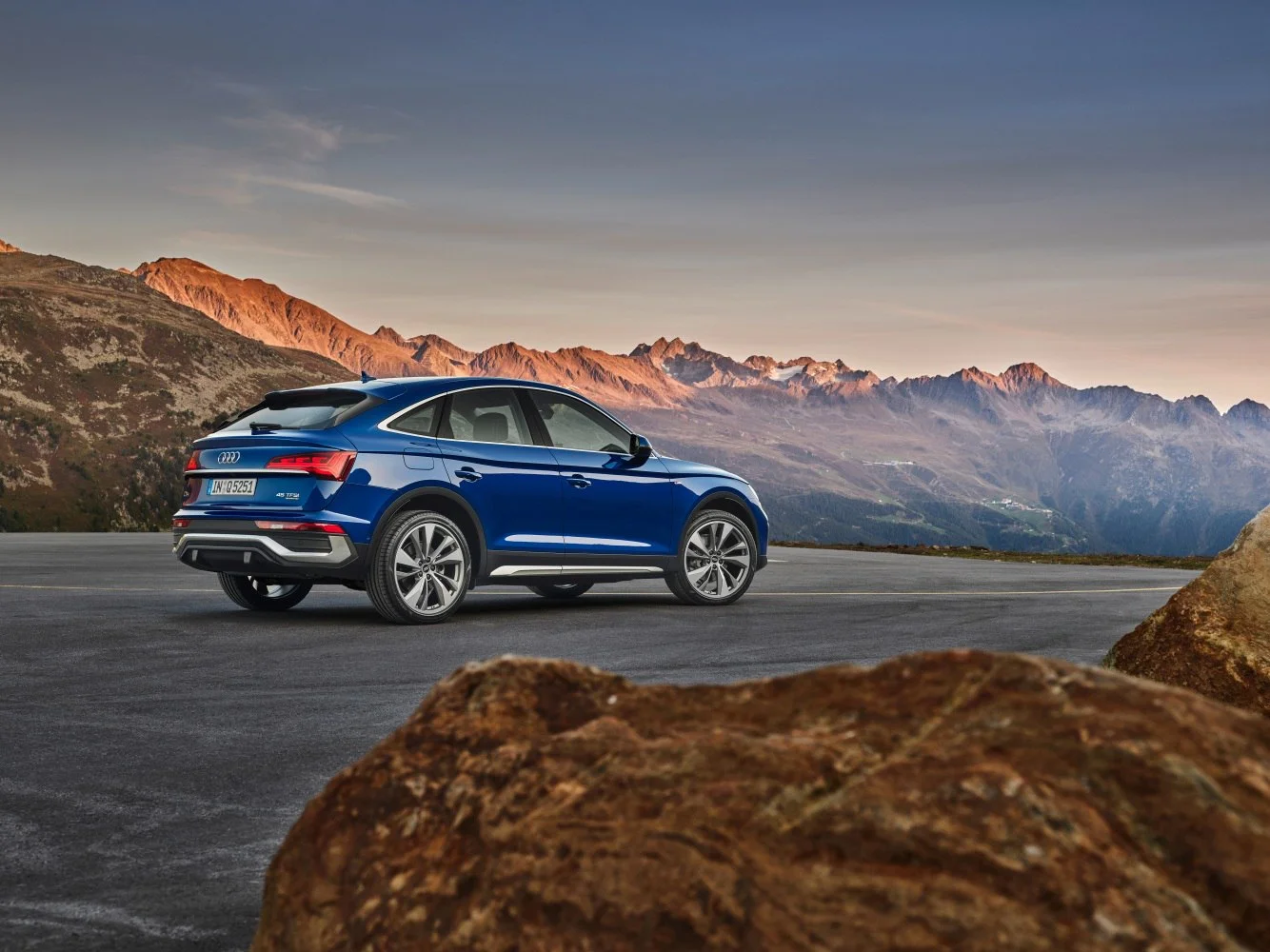 Audi Q5 35 TDI (163 Hp) Mild Hybrid S tronic2021 - 2024 thumbnail 2