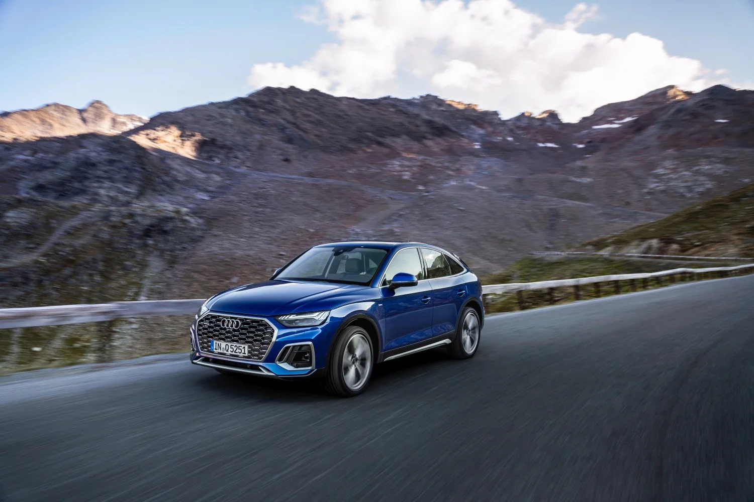 Audi Q5 35 TDI (163 Hp) Mild Hybrid S tronic2021 - 2024 thumbnail 8